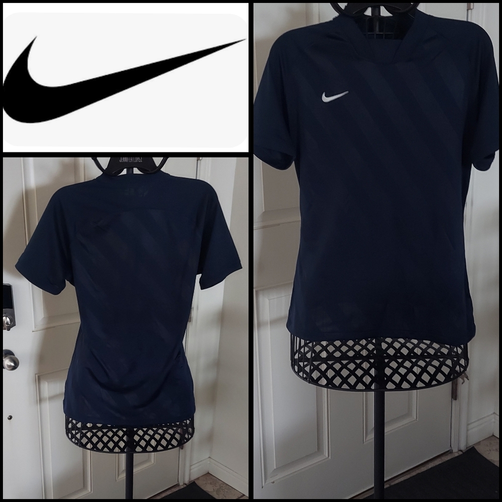NIKE navy blue Dri-Fit women's soccer top size Large